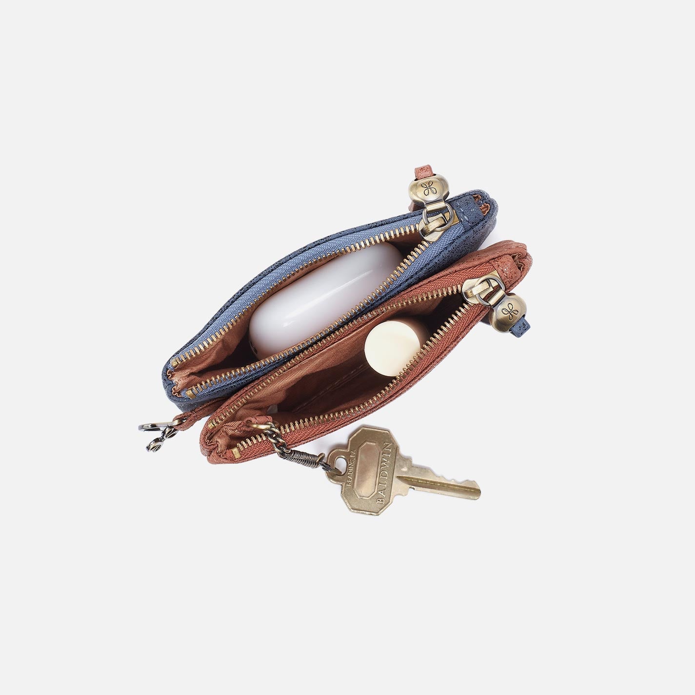 Double Zip Coin Pouch in Buffed Leather – Burnished Saddle - HOBO
