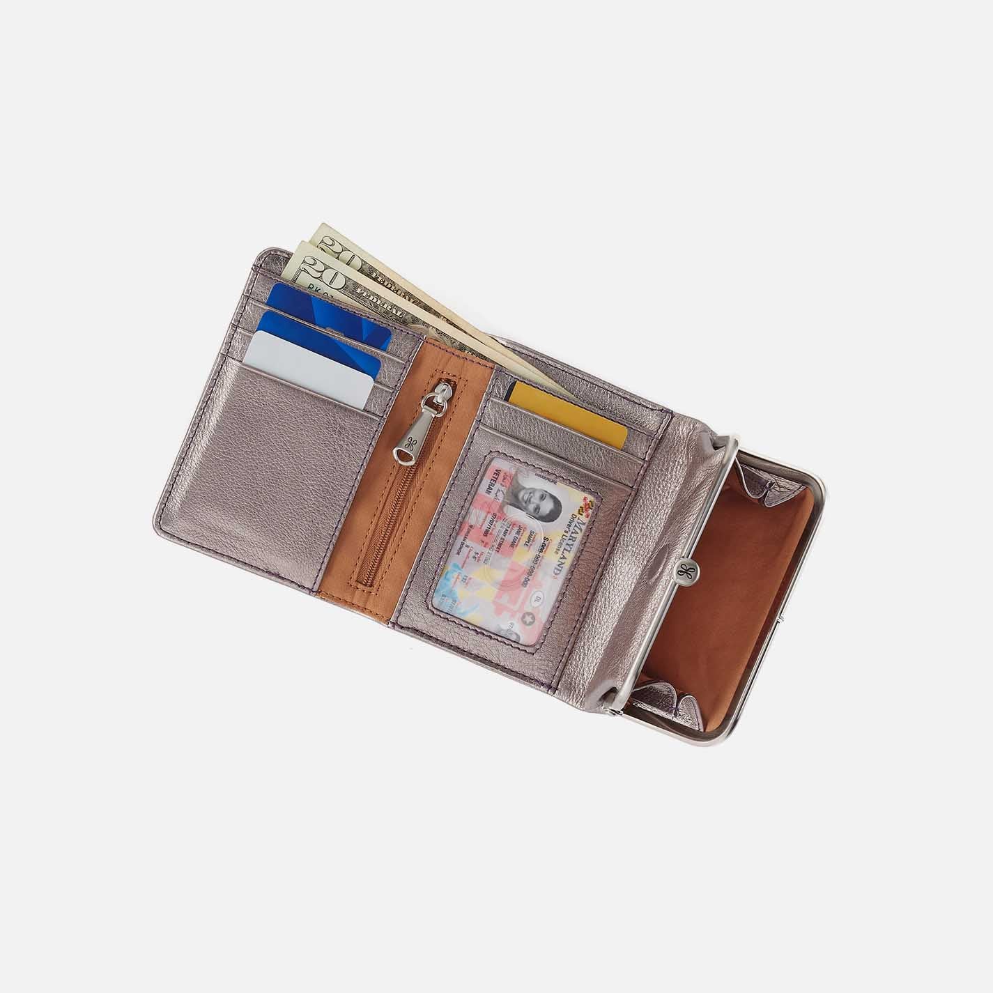 Robin Compact Wallet in Metallic Leather – Pewter Spur - HOBO