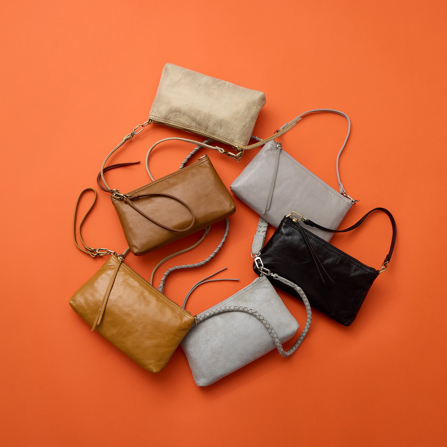 Darcy Crossbody in Polished Leather – Natural - HOBO