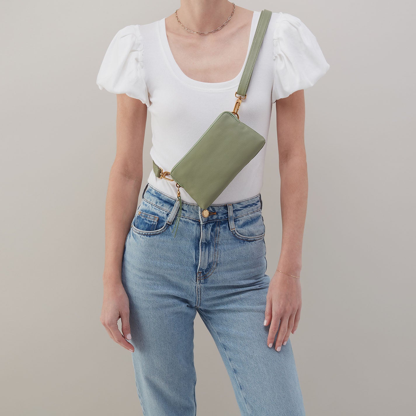 Fern Slim Belt Bag In Pebbled Leather – Watercress - HOBO
