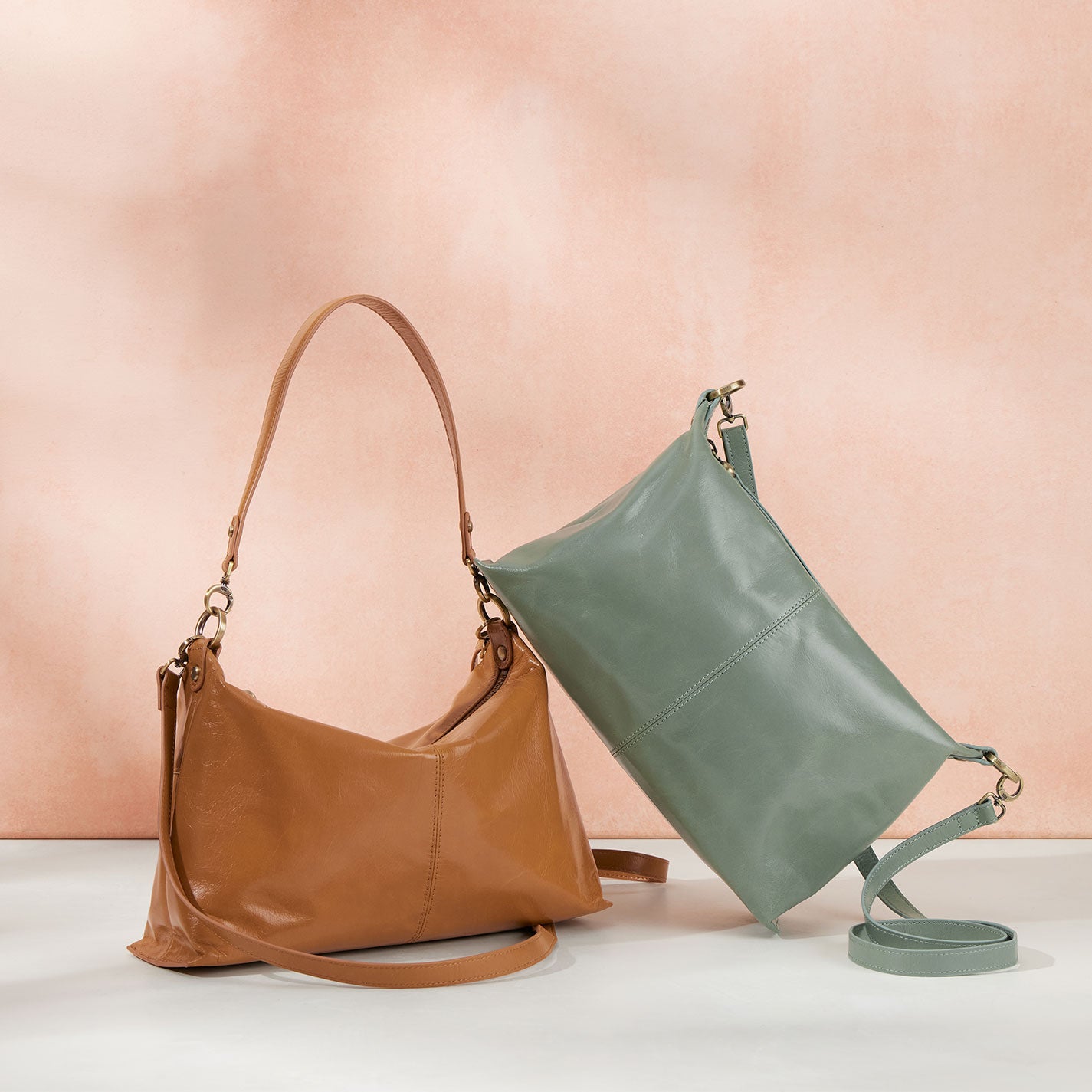 Avon Shoulder Bag In Polished Leather – Natural - HOBO
