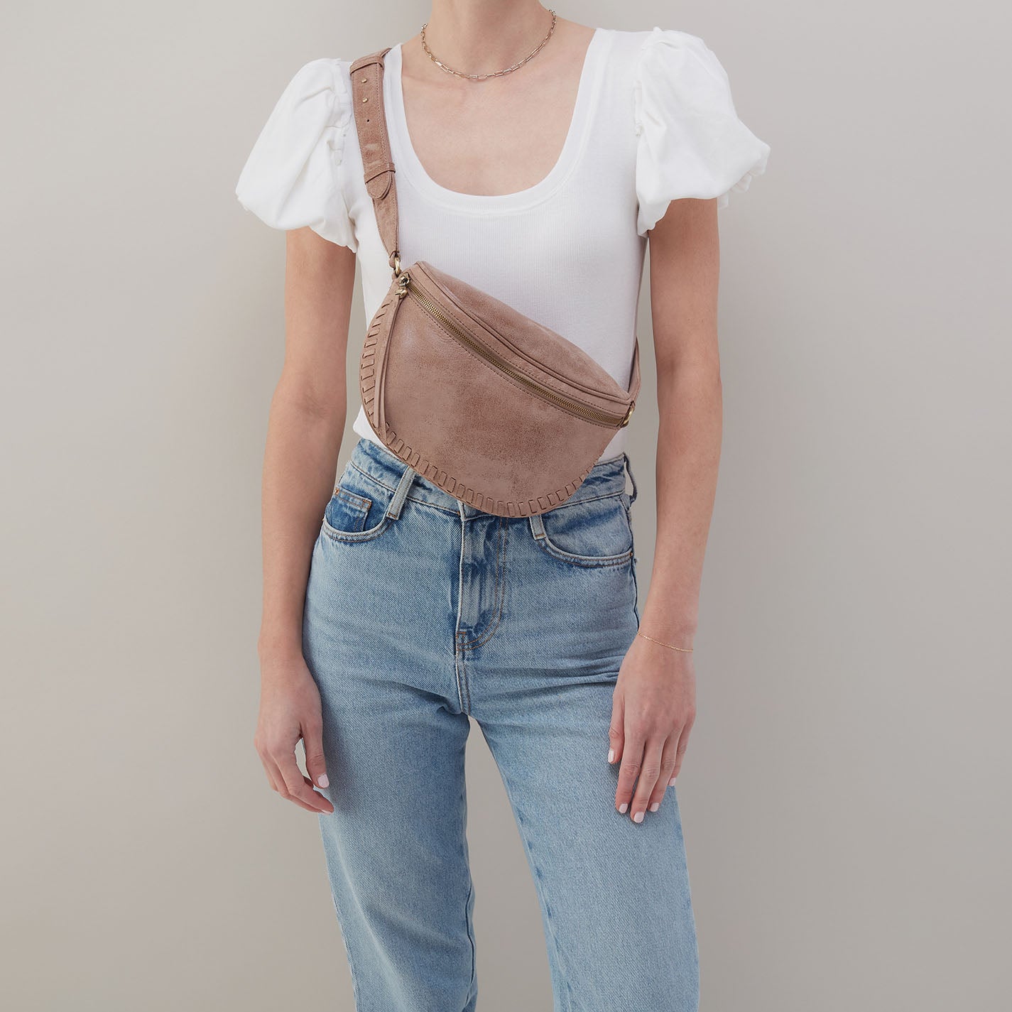 Juno Belt Bag In Buffed Leather – Hazel - HOBO