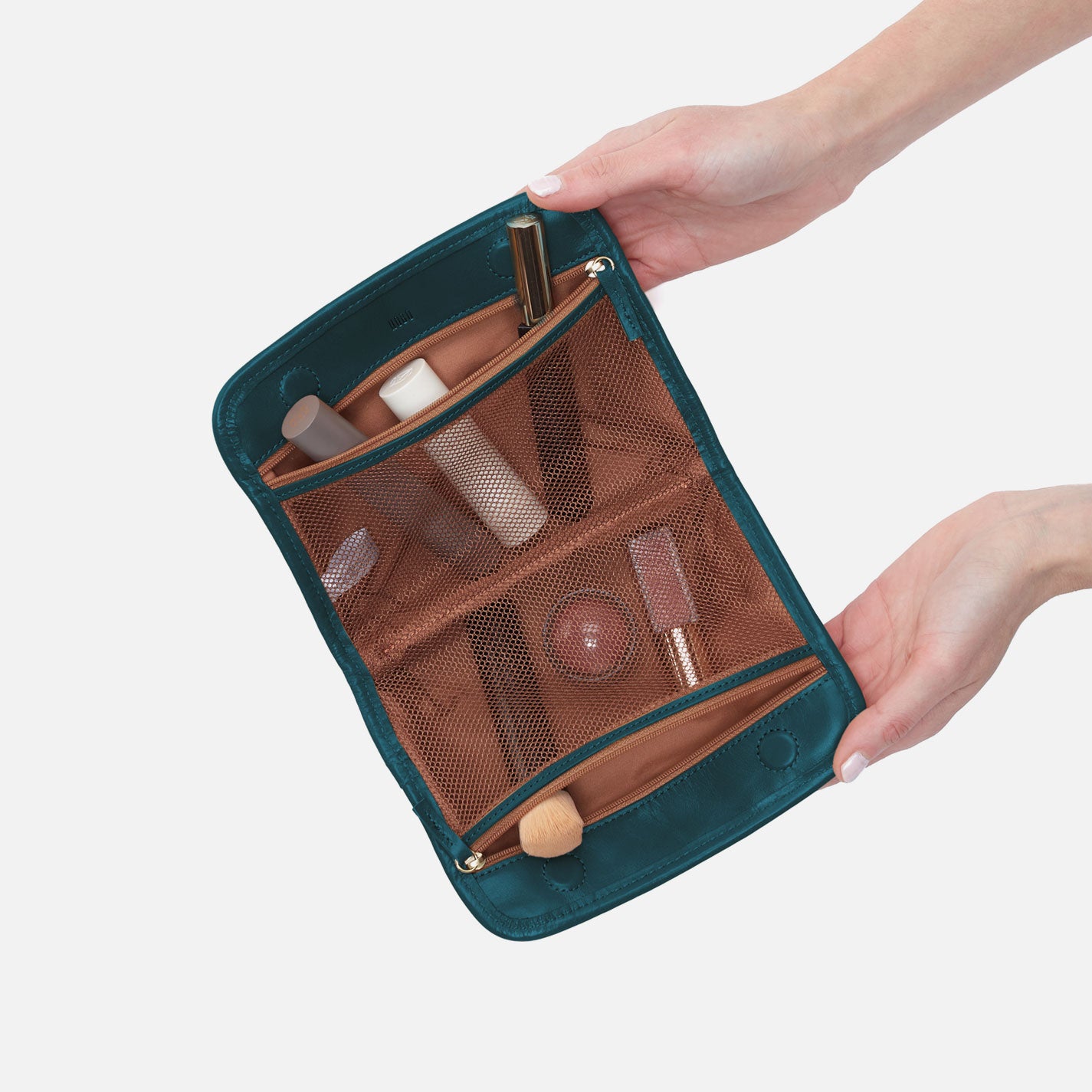 Beauty Cosmetic Pouch in Polished Leather – Wild Bluegrass - HOBO