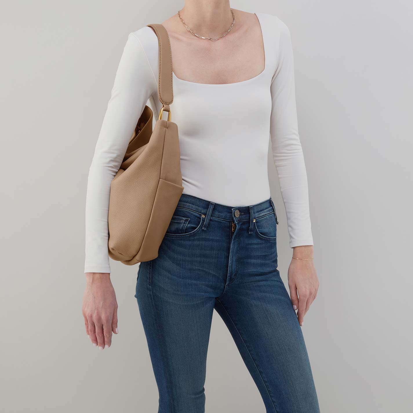 Harley Hobo in Pebbled Leather – Cedar Sagebrush - HOBO